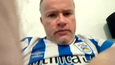 Snapshot of giddyup2222222 chatting on 11-19-25, 10:48 giddyup2222222 online show from 11-19-25, 10:48