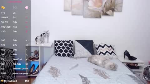 Snapshot of gieselpray chatting on 09-24-25, 09:29 Gies online show from 09-24-25, 09:29