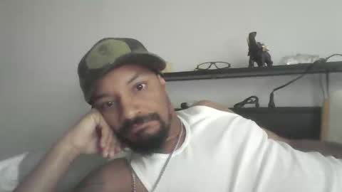 Snapshot of gifted_blacksnake chatting on 11-27-25, 02:08 Gifted online show from 11-27-25, 02:08