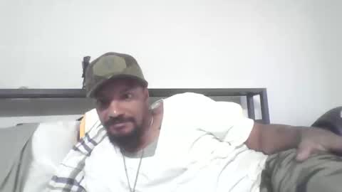 Snapshot of gifted_blacksnake chatting on 11-28-25, 04:31 Gifted online show from 11-28-25, 04:31