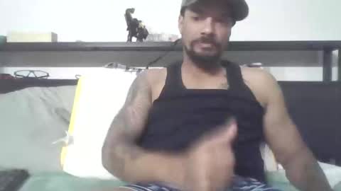 Snapshot of gifted_blacksnake chatting on 11-30-25, 03:38 Gifted online show from 11-30-25, 03:38