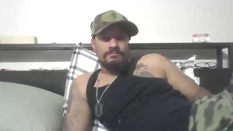 Snapshot of gifted_blacksnake chatting on 12-05-25, 01:58 Gifted online show from 12-05-25, 01:58