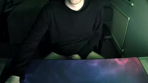 Snapshot of giftexx chatting on 01-06-25, 08:50 giftexx online show from 01-06-25, 08:50