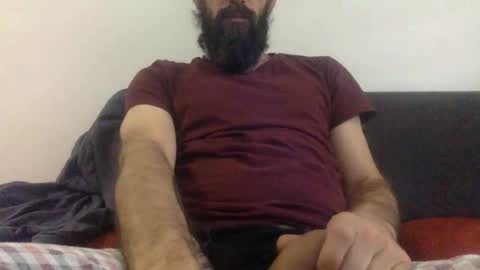 iggy online show from 10-05-25, 07:17