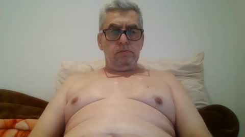 gigi1970 online show from 12-15-24, 03:09