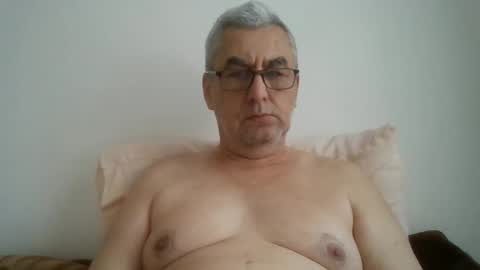 gigi1970 online show from 05-20-26, 07:58