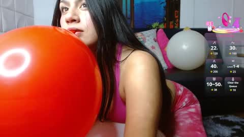 Gigi 3 online show from 11-26-25, 04:35