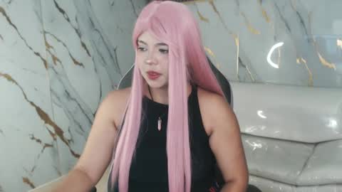 Snapshot of gigi_wet chatting on 11-23-25, 02:55 Gigi online show from 11-23-25, 02:55