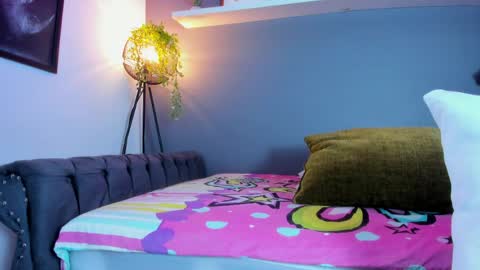 gigibelle_ online show from 05-16-26, 07:01