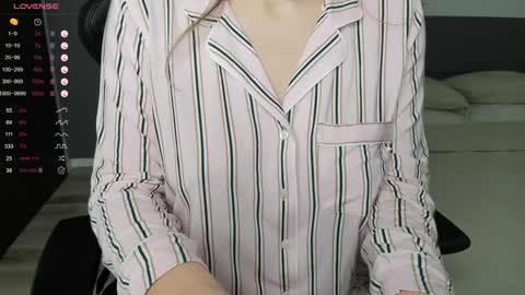 gigihadd online show from 12-31-24, 10:23