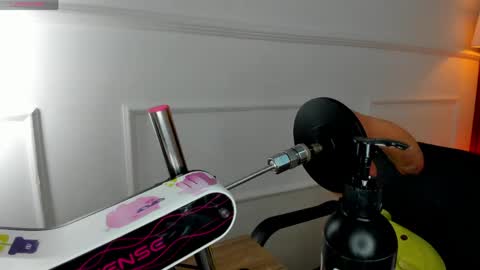 Gigi Doll online show from 05-21-26, 11:17