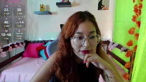 gigimooon online show from 02-10-25, 09:25