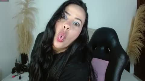 pamela online show from 03-18-26, 02:04