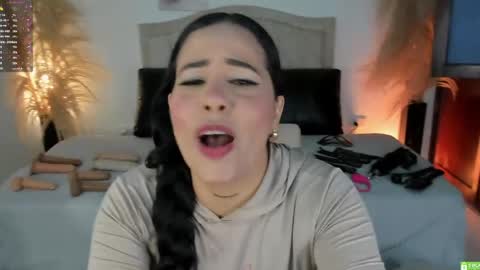 pamela online show from 04-11-26, 02:27