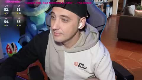 Snapshot of gil_gamesh2nd chatting on 10-02-25, 07:04 Mirko online show from 10-02-25, 07:04