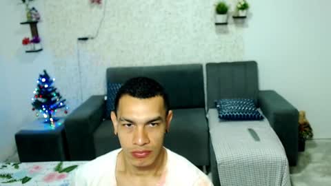 Snapshot of gilbert_marquez chatting on 12-24-24, 11:28 GILBERT online show from 12-24-24, 11:28