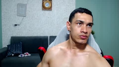 Snapshot of gilbert_marquez chatting on 01-09-25, 06:04 GILBERT online show from 01-09-25, 06:04