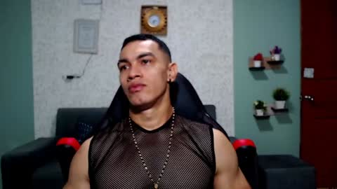 Snapshot of gilbert_marquez chatting on 01-11-25, 11:23 GILBERT online show from 01-11-25, 11:23