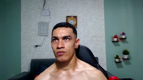 Snapshot of gilbert_marquez chatting on 01-11-25, 06:33 GILBERT online show from 01-11-25, 06:33
