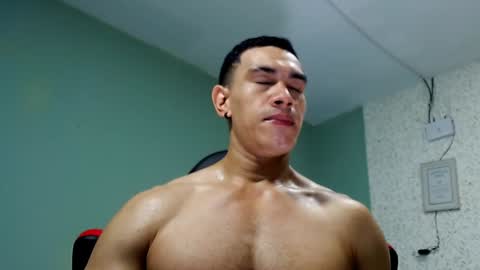 Snapshot of gilbert_marquez chatting on 01-16-25, 10:02 GILBERT online show from 01-16-25, 10:02