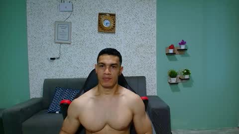 Snapshot of gilbert_marquez chatting on 01-23-25, 05:31 GILBERT online show from 01-23-25, 05:31