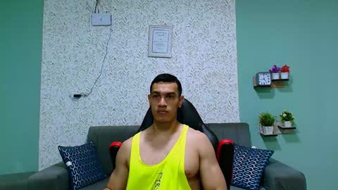 Snapshot of gilbert_marquez chatting on 01-30-25, 07:15 GILBERT online show from 01-30-25, 07:15