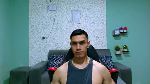 Snapshot of gilbert_marquez chatting on 02-14-25, 10:47 GILBERT online show from 02-14-25, 10:47
