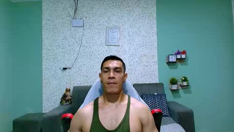 Snapshot of gilbert_marquez chatting on 02-16-25, 03:05 GILBERT online show from 02-16-25, 03:05