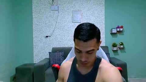 Snapshot of gilbert_marquez chatting on 02-19-25, 11:06 GILBERT online show from 02-19-25, 11:06