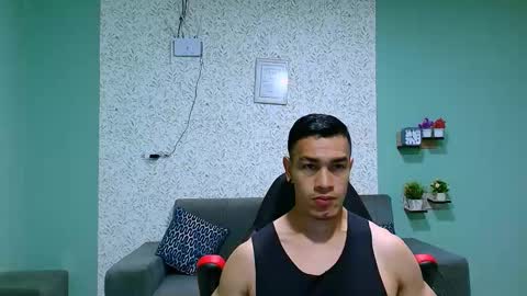Snapshot of gilbert_marquez chatting on 02-25-25, 10:58 GILBERT online show from 02-25-25, 10:58
