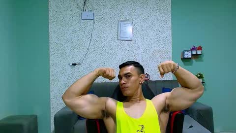 Snapshot of gilbert_marquez chatting on 03-01-25, 11:28 GILBERT online show from 03-01-25, 11:28