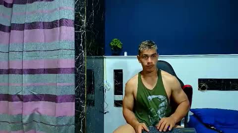Snapshot of gilbert_marquez chatting on 09-10-25, 11:43 GILBERT online show from 09-10-25, 11:43