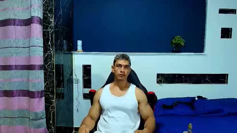 Snapshot of gilbert_marquez chatting on 09-15-25, 10:43 GILBERT online show from 09-15-25, 10:43