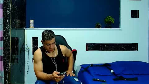 Snapshot of gilbert_marquez chatting on 09-27-25, 10:37 GILBERT online show from 09-27-25, 10:37