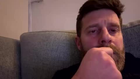 Snapshot of gilbertinio chatting on 02-19-25, 11:25 Gilbert online show from 02-19-25, 11:25