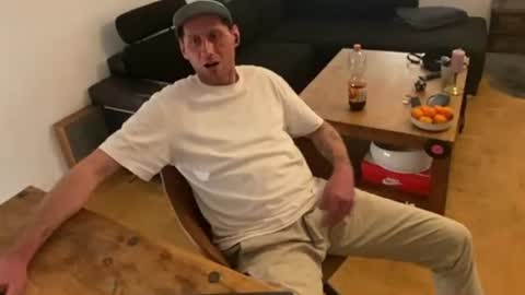 Sebastian online show from 11-01-25, 08:00