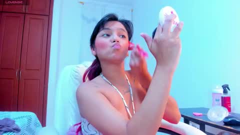 Gimena online show from 09-12-25, 06:52