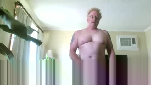 gimmmieoooo online show from 01-05-25, 12:09