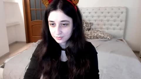 Kate online show from 12-24-24, 10:22