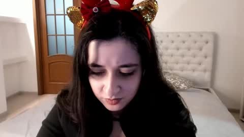 Kate online show from 12-30-24, 10:32