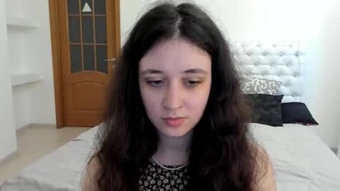 Kate online show from 09-14-25, 09:41