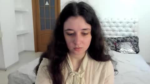 Kate online show from 11-14-25, 09:08