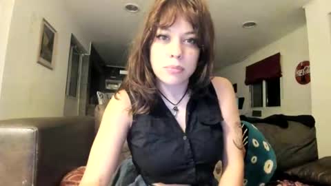 Snapshot of ginakatana chatting on 02-17-25, 05:47 Gina Katana online show from 02-17-25, 05:47