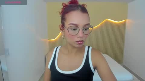 Snapshot of ginamorelo chatting on 06-01-26, 07:37 G I A N A online show from 06-01-26, 07:37