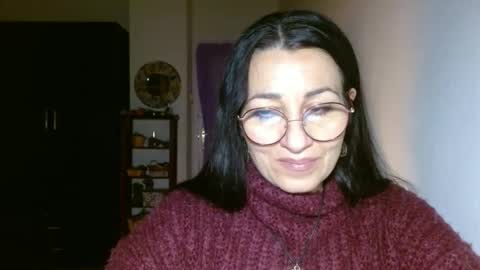 GinaONeon online show from 12-18-24, 11:30