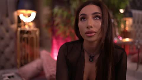 Gina online show from 06-11-26, 12:32