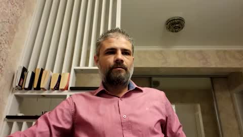 Snapshot of gindrie chatting on 11-09-25, 10:30 Gabriel online show from 11-09-25, 10:30