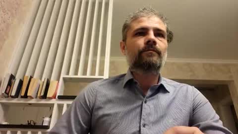 Snapshot of gindrie chatting on 11-20-25, 04:45 Gabriel online show from 11-20-25, 04:45