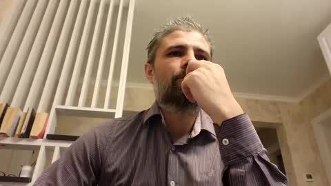 Snapshot of gindrie chatting on 11-27-25, 06:48 Gabriel online show from 11-27-25, 06:48