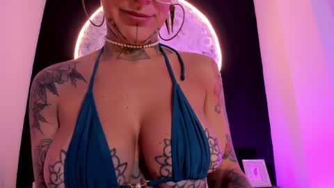 Ginebra online show from 02-13-25, 06:05